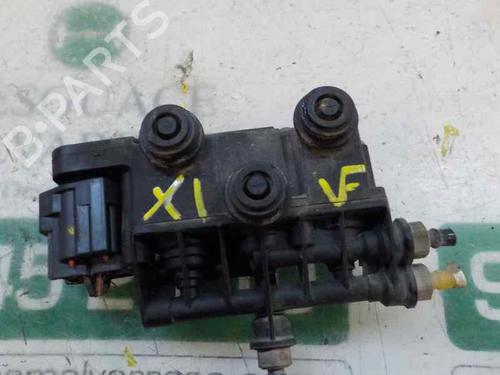 Used Electronic module Electronic module LAND ROVER RANGE ROVER SPORT I (L320) 2.7 D 4x4 (190 hp) 5667500 5667500