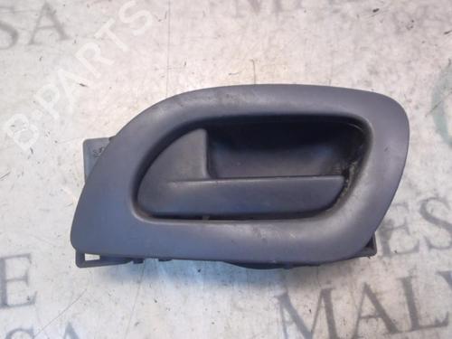 Used Front left interior door handle Front left interior door handle PEUGEOT EXPERT Van (VF3A_, VF3U_, VF3X_) [2007-2026] 3810463 3810463