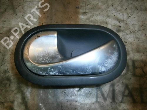 Used Rear left interior door handle Rear left interior door handle RENAULT MEGANE II Saloon (LM0/1_) 1.5 dCi (LM02, LM13, LM2A) (101 hp) 3791623 3791623