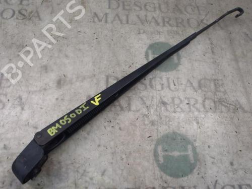 Used Front windshield wiper arm Front windshield wiper arm RENAULT SCÉNIC I MPV (JA0/1_, FA0_) 1.9 dCi RX4 (102 hp) 3797686 3797686