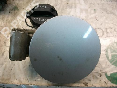 fuel-flap-hyundai-santa-fe-i-sm-20-crdi-4x4-6951026001-2000-2001-2002-2003-2004-2005-2006-9531645 main image