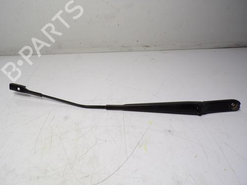 Used Front windshield wiper arm Front windshield wiper arm AUDI A1 Sportback (8XA, 8XF) 1.6 TDI (90 hp) 13507275 13507275