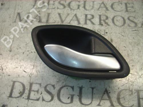 Poignée intérieure avant droite RENAULT LAGUNA II (BG0/1_) [2001-2007]  3785753
