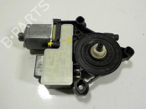 Used Right rear window motor SEAT LEON (5F1) 2.0 TDI (150 hp) 13235968