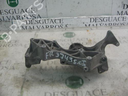 gearbox-mount-audi-a4-b5-avant-8d5-1994-1995-1996-1997-1998-1999-2000-2001-2002-14293923 main image