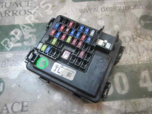 Used Fuse box Fuse box 3863211 3863211