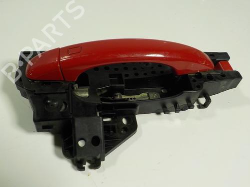 Used Rear right exterior door handle Rear right exterior door handle 10677451 10677451