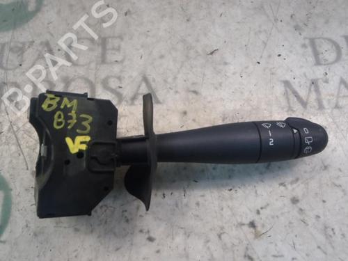 Used Steering column stalk RENAULT CLIO II (BB_, CB_) 1.5 dCi (B/CB07) (65 hp) 3797539