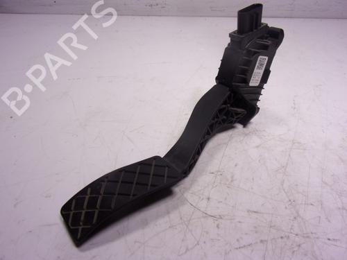 Used Pedal Pedal AUDI Q2 (GAB, GAG) 30 TDI (115 hp) 15522822 15522822