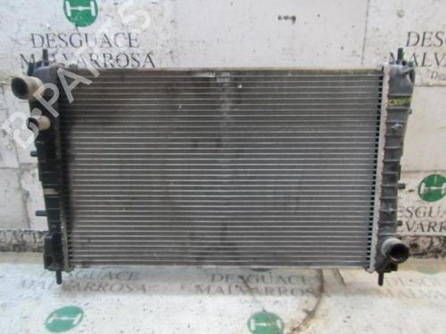 Used Water radiator Water radiator 3844929 3844929