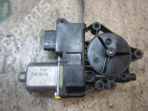 Used Left front window motor Left front window motor HYUNDAI ix20 (JC) [2010-2019] 3841811 3841811