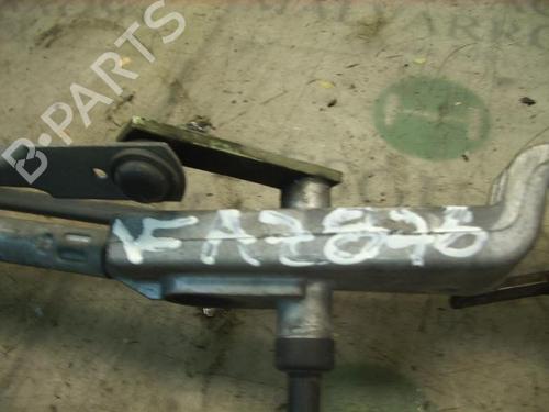 Mechanizm wycieraczek przednich FORD FOCUS I (DAW, DBW)  | BP14265579C83 