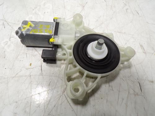 Used Left front window motor Left front window motor MERCEDES-BENZ A-CLASS Saloon (V177) A 200 (177.187) (163 hp) 10730596 10730596