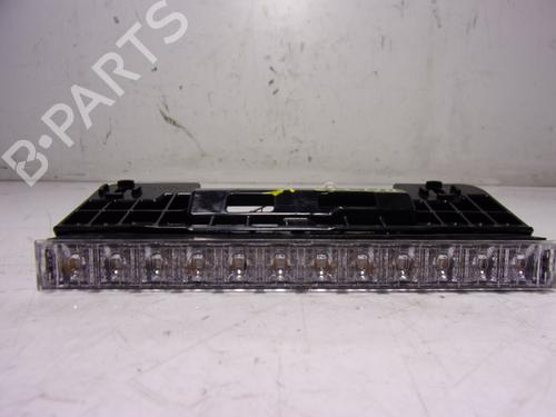 Sentralt baklys TOYOTA COROLLA Cross (ZVG1_, ZSG1_, MXGH1_, MXGA1_) 1.8 Hybrid (ZVG13) (140 hp) 15889816