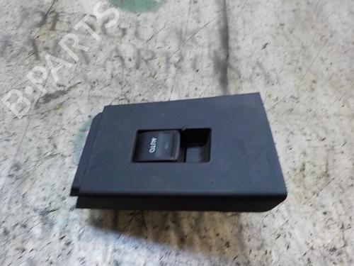 Used Left rear window switch Left rear window switch TOYOTA AURIS (_E18_) 1.8 Hybrid (ZWE186_, ZWE186R) (136 hp) 3849447 3849447