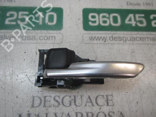 front-left-interior-door-handle-toyota-corolla-hatchback-_e21_-_ea1_-_eh1_-6920602370c0-2018-9104412 main image