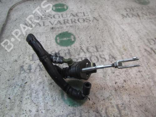 Used Clutch slave cylinder Clutch slave cylinder TOYOTA VERSO (_R2_) 2.0 D-4D (AUR20_, AUR20R) (126 hp) 14276121 14276121