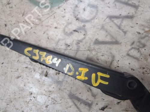 Front windshield wiper arm SKODA FABIA II (542) 1.2 | BP3819013C143 