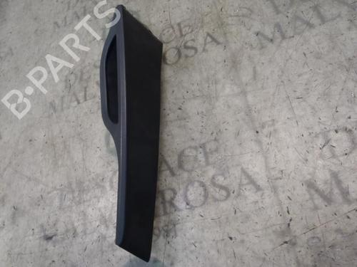 Used Rear left exterior door handle SEAT LEON (1P1) 2.0 TDI 16V (140 hp) 3797813