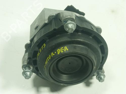 Used Engine mount Engine mount BMW 4 Convertible (G23, G83) 430 i xDrive (245 hp) 25620001 25620001