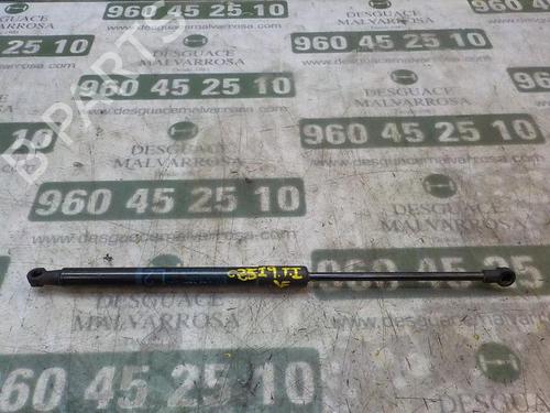 Used Tailgate lift support Tailgate lift support TOYOTA YARIS (_P13_) 1.4 D (NLP130_, NLP130) (90 hp) 14280877 14280877
