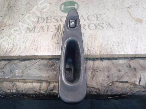 Used Right rear window switch Right rear window switch HYUNDAI LANTRA II (J-2) [1995-2002] 3797455 3797455