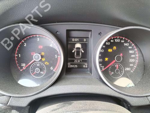 Instrument cluster VW GOLF VI (5K1) 2.0 TDI | BP15398024C47