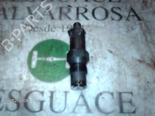 Used Injector Injector RENAULT RAPID Box Body/MPV (F40_, G40_) 1.6 D (F404) (55 hp) 3739443 3739443