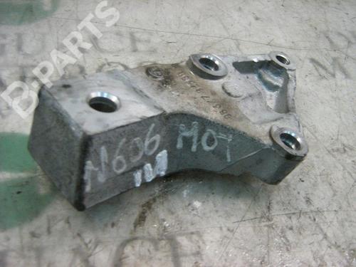Used Engine mount Engine mount CITROËN XSARA (N1) 2.0 HDi 109 (109 hp) 9086278 9086278