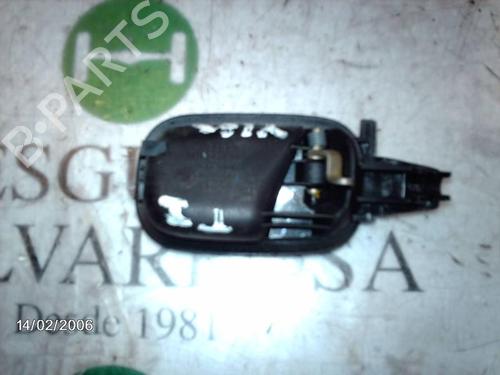 Venstre bak invendig håndtak AUDI A4 B5 (8D2) 1.9 TDI | BP3739947I15