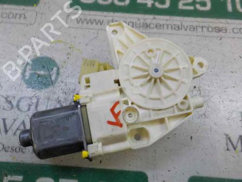 Rudehejsemotor forskærm højre MERCEDES-BENZ C-CLASS (W204) C 220 CDI (204.002) | BP5317748E20