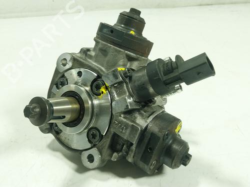 Used Injection pump BMW X6 (E71, E72) xDrive 40 d (306 hp) 32238351