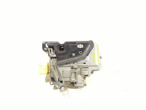 Front left lock VW PASSAT B6 (3C2) 2.0 TDI 16V | BP7570910C98 