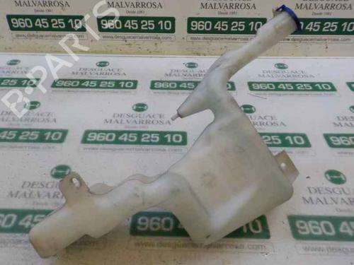 Used Windscreen washer tank FORD FIESTA VI (CB1, CCN) 1.4 TDCi (70 hp) 7412299