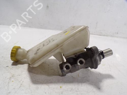Used Brake master cylinder Brake master cylinder PEUGEOT 208 I (CA_, CC_) 1.0 VTi (68 hp) 8956906 8956906