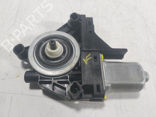 Motor do elevador de vidro trás direito Motor do elevador de vidro trás direito VOLVO V60 I Cross Country (157) [2010-2018] 18651173 18651173
