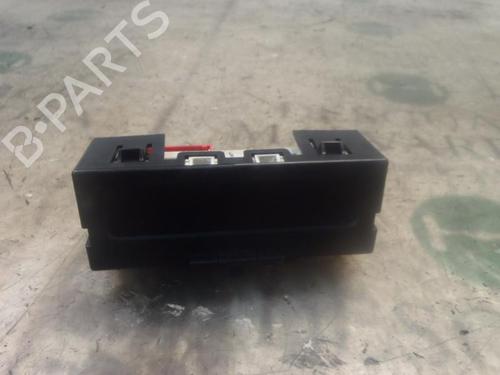 Used Switch Switch RENAULT MEGANE II Saloon (LM0/1_) 1.9 dCi (LM0G, LM1G, LM2C) (120 hp) 3815280 3815280