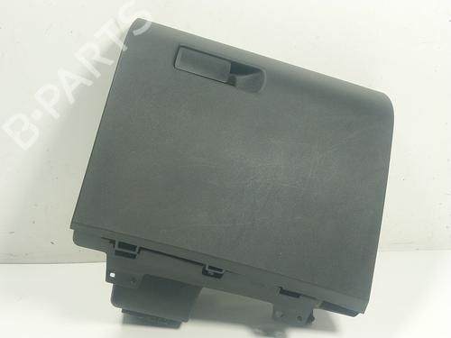 Used Glove box Glove box CITROËN C5 AIRCROSS (A_) 1.2 PureTech 130 (ARHNSJ) (131 hp) 18893431 18893431