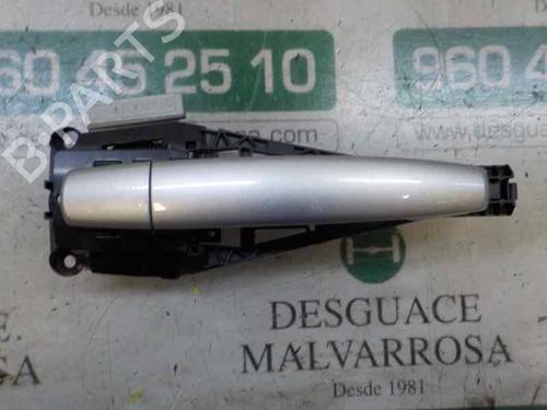 front-right-exterior-door-handle-opel-corsa-e-x15-14-08-68-2014-5126412 main image