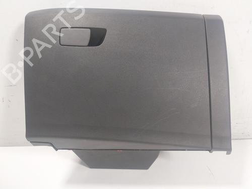 Used Glove box Glove box RENAULT ARKANA I (LCM_, LDN_) 1.6 E-TECH 145 (LDMU) (143 hp) 18163156 18163156