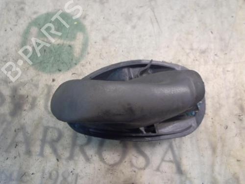 Used Front left interior door handle FIAT SEICENTO / 600 (187_) 1.1 (187AXB, 187AXB1A, 187AXC1A02) (54 hp) 3812856