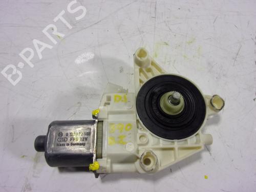 Used Left front window motor MERCEDES-BENZ C-CLASS (W204) [2007-2015]  10111528