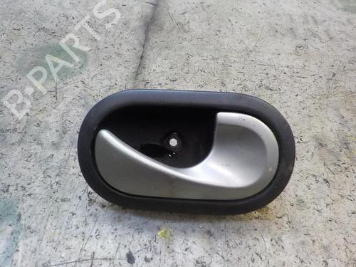 Used Front right interior door handle RENAULT CLIO III (BR0/1, CR0/1) [2005-2014]  3852344