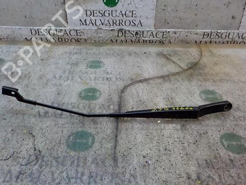 Used Front windshield wiper arm Front windshield wiper arm 3853007 3853007