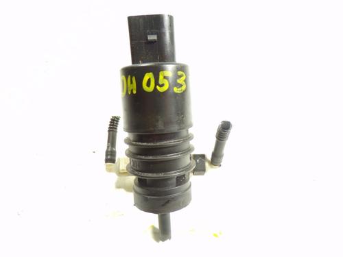 Used Washer pump VW TIGUAN (5N_) 2.0 TDI (140 hp) 14285900