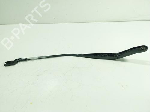 Front windshield wiper arm VOLVO V60 I (155) D3 | BP19691724C143 