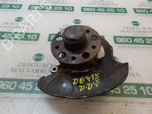 Used Right front steering knuckle Right front steering knuckle MERCEDES-BENZ CLC-CLASS (CL203) CLC 200 CDI (203.707) (122 hp) 3869446 3869446
