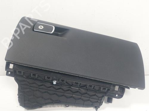 Used Glove box Glove box 18914874 18914874