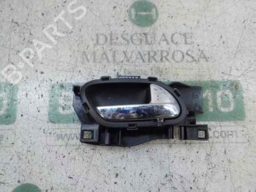 Used Front right interior door handle Front right interior door handle PEUGEOT 5008 (0U_, 0E_) 2.0 HDi 150 / BlueHDi 150 (150 hp) 4766609 4766609