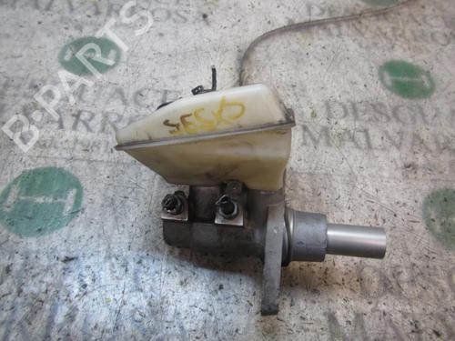 Used Brake master cylinder Brake master cylinder CITROËN C4 Grand Picasso I (UA_) 1.6 HDi (109 hp) 3841557 3841557